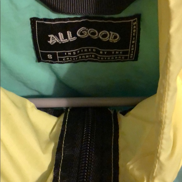 All GOOD windbreaker - Picture 3 of 3